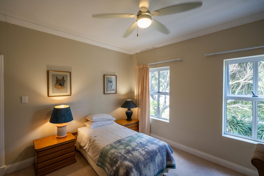 5 Bedroom Property for Sale in Royal Alfred Marina Eastern Cape